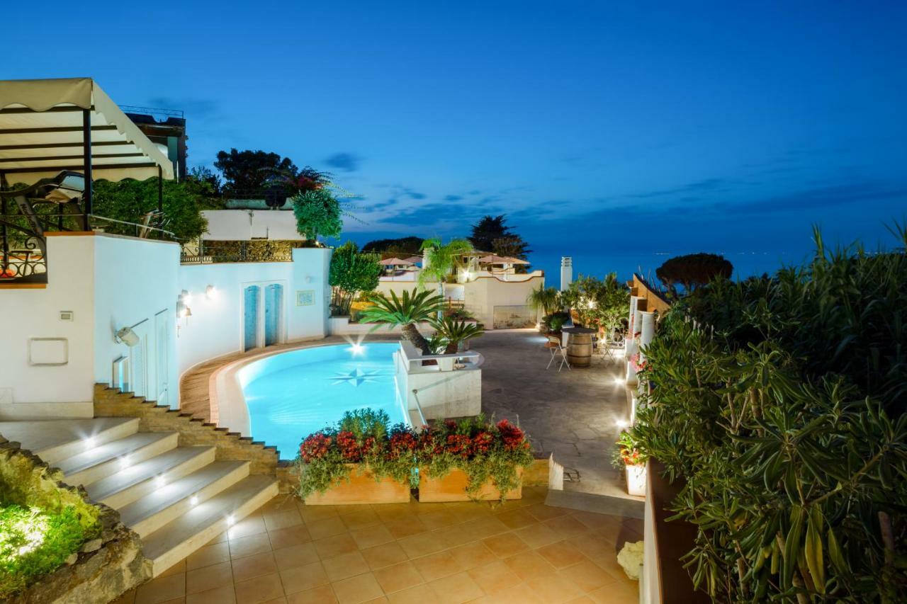 Villa Araucaria Casamicciola Terme Bagian luar foto
